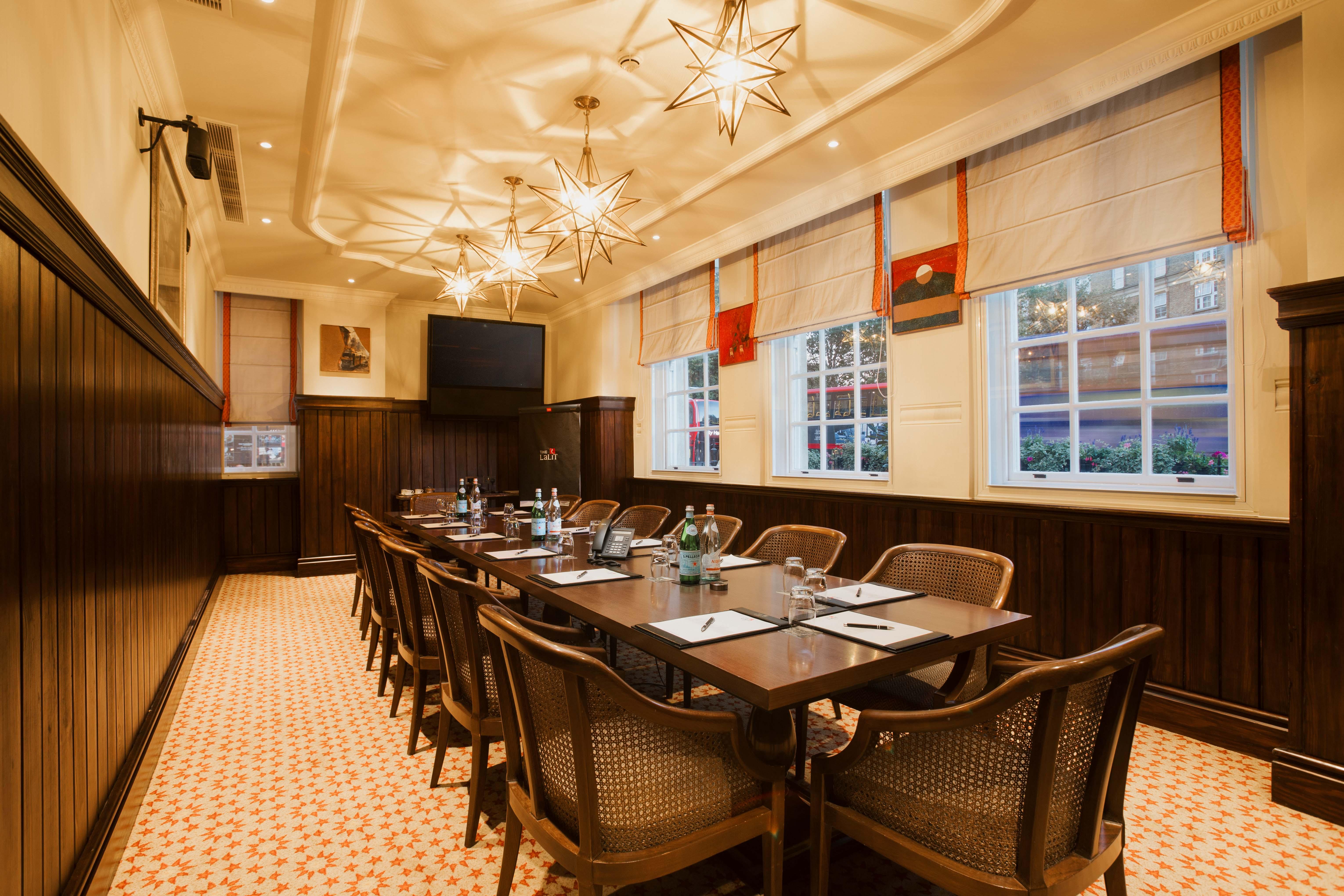 The Lalit London Hotel Exterior foto The Long Room