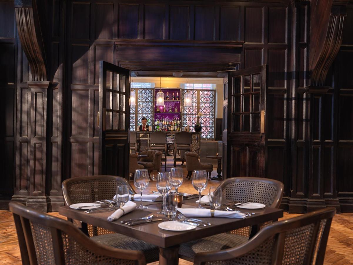 The Lalit London Hotel Instalações foto The restaurant