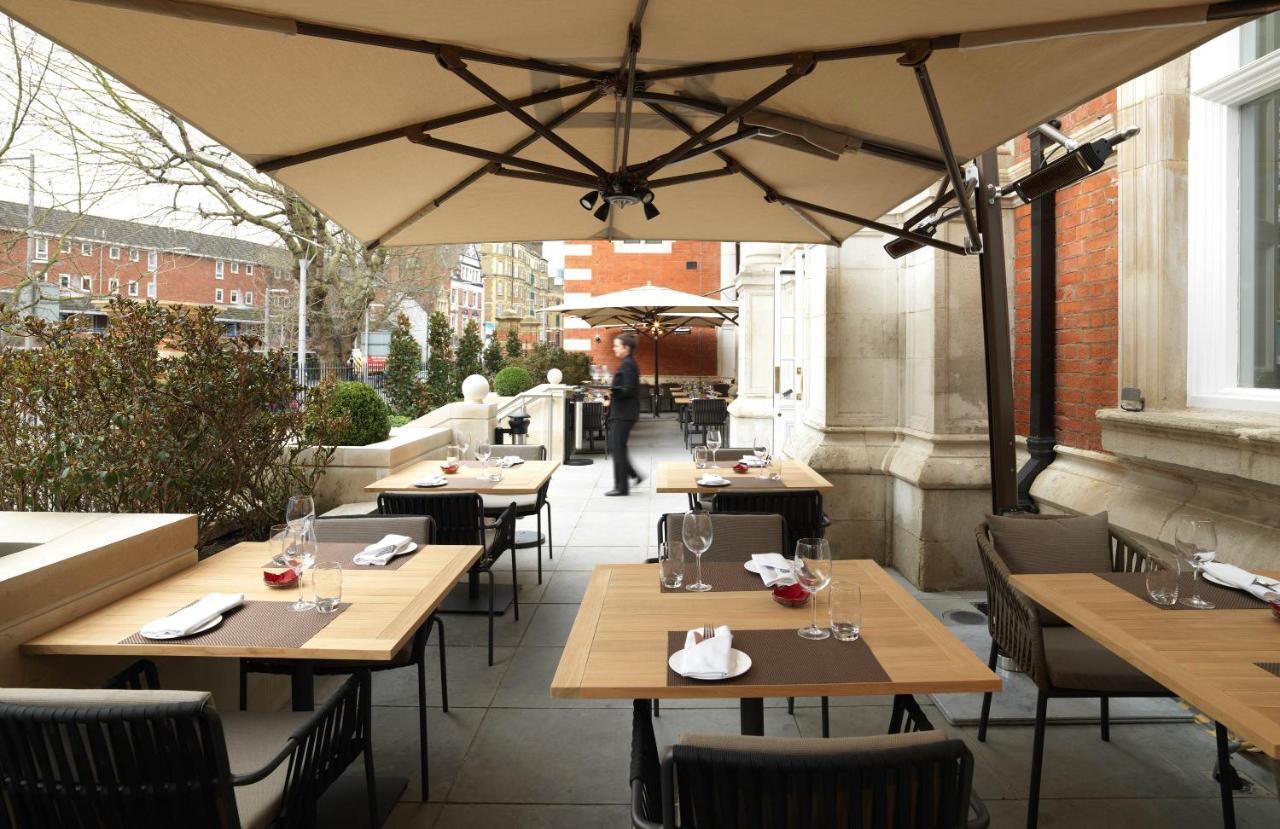 The Lalit London Hotel Exterior foto The Terrace at The Ivy